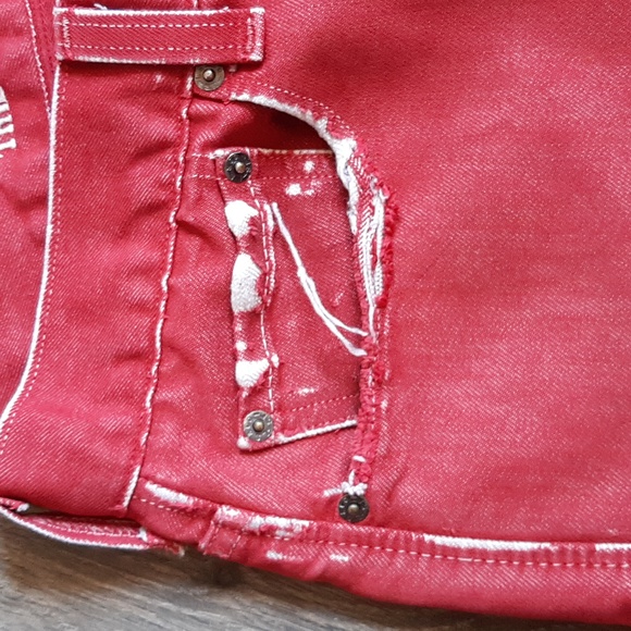 Unique distressed statement Levi's red tattered skinny 511 jeans size 32… - Picture 9 of 17